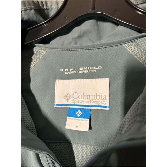 Columbia light jacket size medium C3-6 - Picture 3 of 4